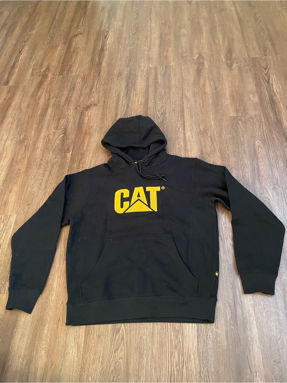 Caterpillar Black Hoodie with Yellow CAT Logo Men’s Size Medium